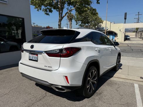 Used 2019 Lexus RX 350 FWD w/ Navigation Package image 9