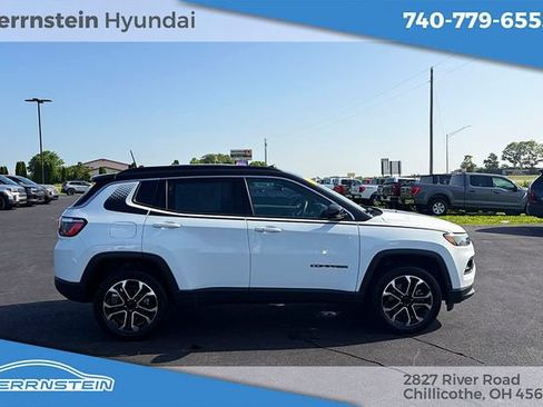 Used 2023 Jeep Compass Limited w/ Sun and Sound Group AWD/4WD image 29
