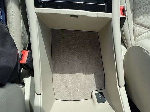 New 2026 Volkswagen Atlas SE image 36