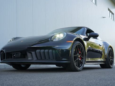 Used 2025 Porsche 911 Targa 4 GTS AWD/4WD image 33