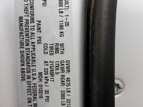 Used 2025 Jeep Compass Trailhawk image 14