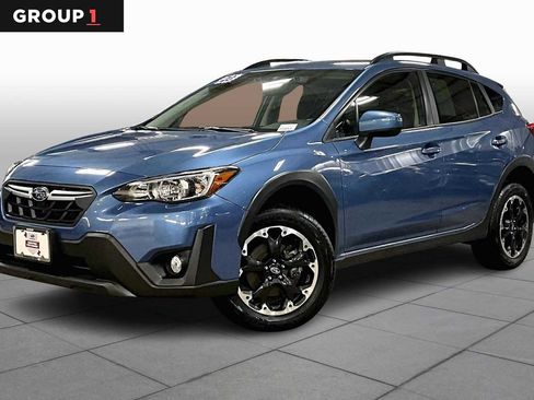 Certified 2023 Subaru Crosstrek 2.0i Premium image 1