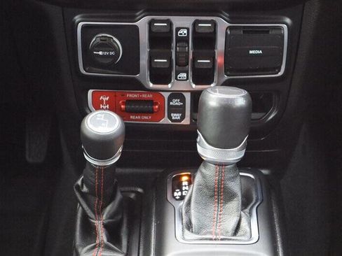 Used 2020 Jeep Gladiator Rubicon image 21