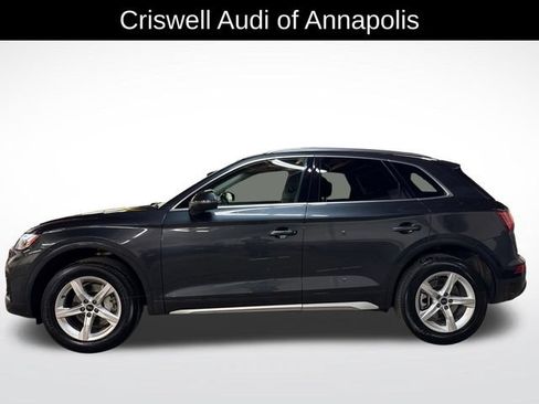 Used 2023 Audi Q5 2.0T Premium w/ Convenience Package AWD/4WD image 3