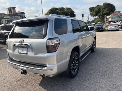 Used 2021 Toyota 4Runner Limited AWD/4WD image 5