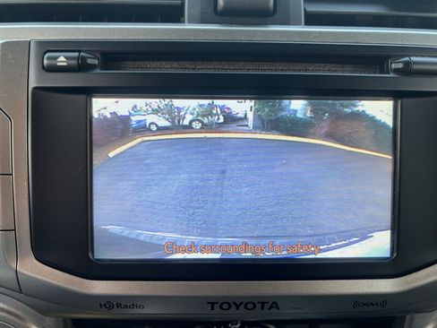 Used 2013 Toyota 4Runner SR5 w/ Premium Pkg w/3rd Row Seat AWD/4WD image 12