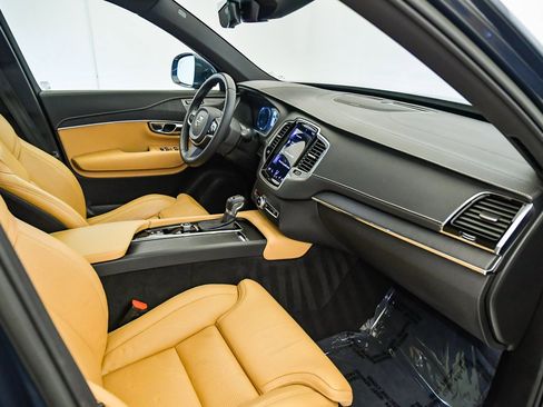 Certified 2022 Volvo XC90 T6 Inscription image 16