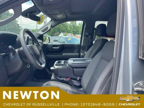 Used 2024 Chevrolet Silverado 1500 Custom AWD/4WD image 4