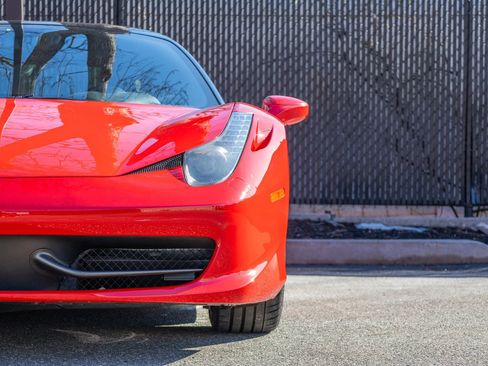 Used 2010 Ferrari 458 Italia Coupe image 5