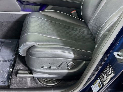 Used 2021 Genesis GV80 3.5T Advanced + image 26