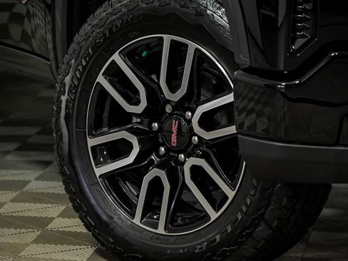 New 2026 GMC Sierra 1500 AT4 w/ Technology Package AWD/4WD image 3
