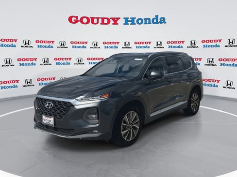 Used 2020 Hyundai Santa Fe SEL w/ Convenience Package FWD image 4