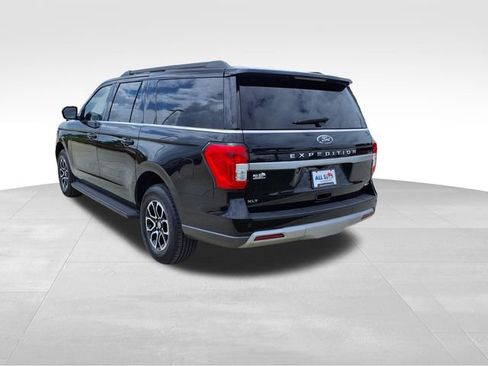 Used 2024 Ford Expedition Max XLT image 6