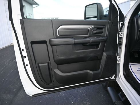 New 2025 RAM 2500 Tradesman image 16