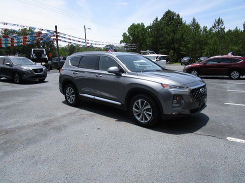 Used 2019 Hyundai Santa Fe SEL FWD image 5