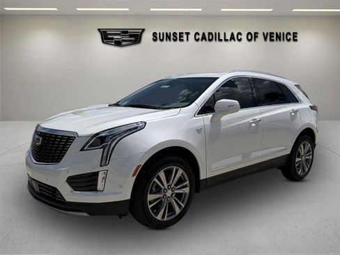New 2026 Cadillac XT5 Premium Luxury w/ Driver Assist Package FWD image 7