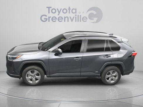 Used 2024 Toyota RAV4 LE image 5
