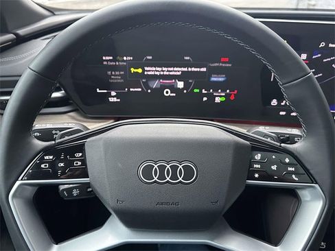 Certified 2025 Audi Q5 Premium Plus w/ Premium Plus image 24