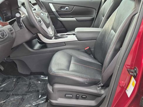 Used 2014 Ford Edge Limited w/ Equipment Group 302A AWD/4WD image 17
