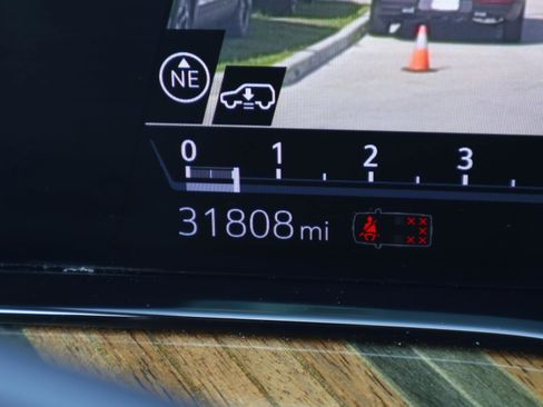 Used 2023 Cadillac Escalade Sport Platinum image 36