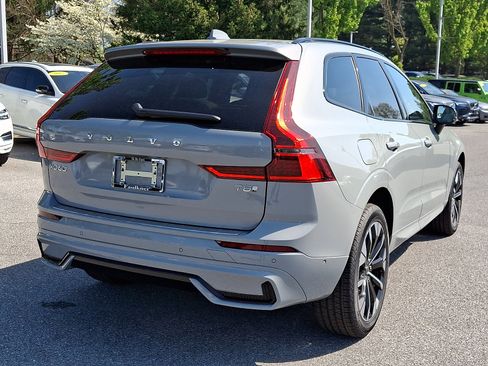 New 2026 Volvo XC60 T8 Plus w/ Protection Package Premier AWD/4WD image 4