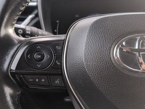 Used 2023 Toyota Corolla Cross XLE image 15