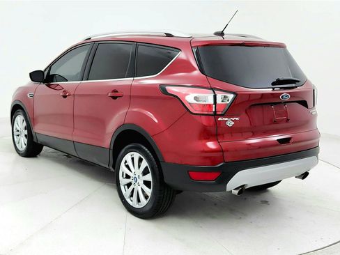 Used 2017 Ford Escape Titanium FWD image 3