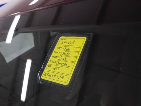 Used 2016 Honda Pilot Elite image 41