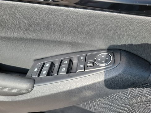 New 2026 Kia Seltos S image 19