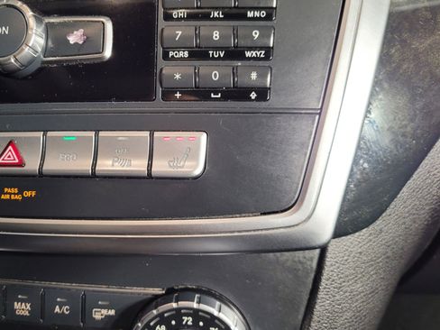 Used 2016 Mercedes-Benz GL 450 GL 450 4MATIC Sport Utility 4D image 34