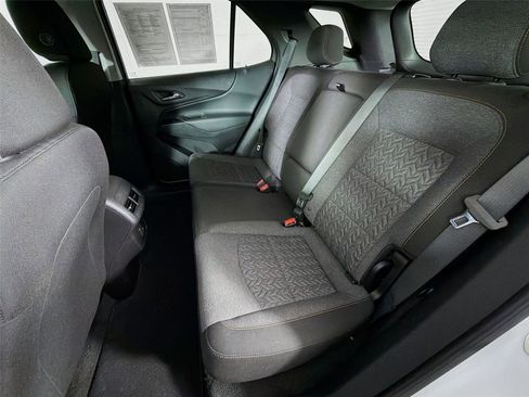 Used 2024 Chevrolet Equinox LT image 21
