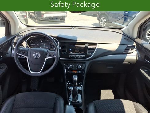 Certified 2022 Buick Encore Preferred w/ Safety Package AWD/4WD image 17