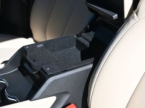 Used 2023 Jeep Grand Cherokee Limited image 26