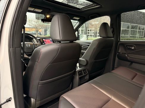 Used 2023 Honda Ridgeline Black Edition image 36