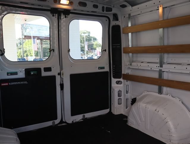 Used 2025 RAM ProMaster 2500 w/ U-Haul Equipment Group FWD image 35