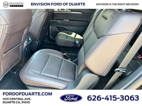 New 2025 Ford Explorer Platinum image 30