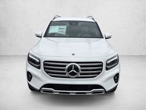 Certified 2025 Mercedes-Benz GLB 250 image 6