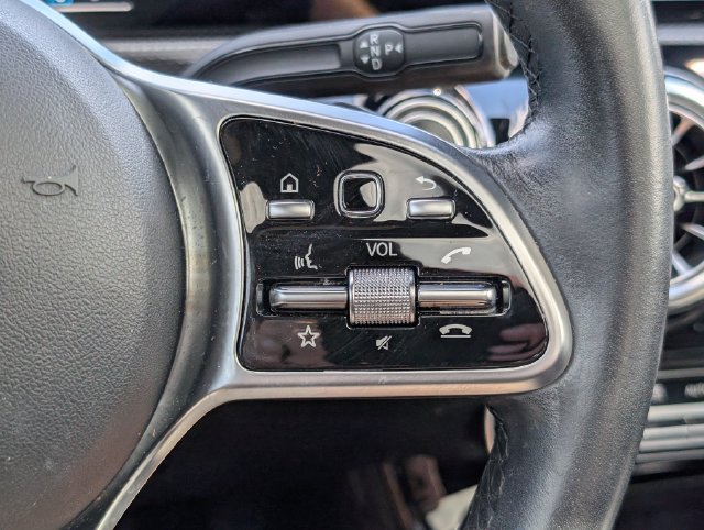 Used 2022 Mercedes-Benz A 220 image 18
