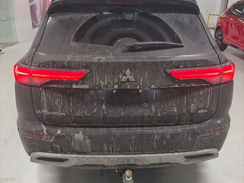 Used 2022 Mitsubishi Outlander SEL image 6