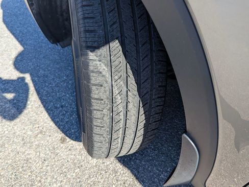 Used 2016 Kia Sorento LX image 29