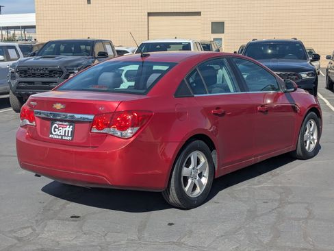 Used 2013 Chevrolet Cruze LT FWD image 3