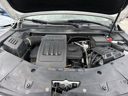 Used 2017 Chevrolet Equinox LT w/ Convenience Package FWD image 27