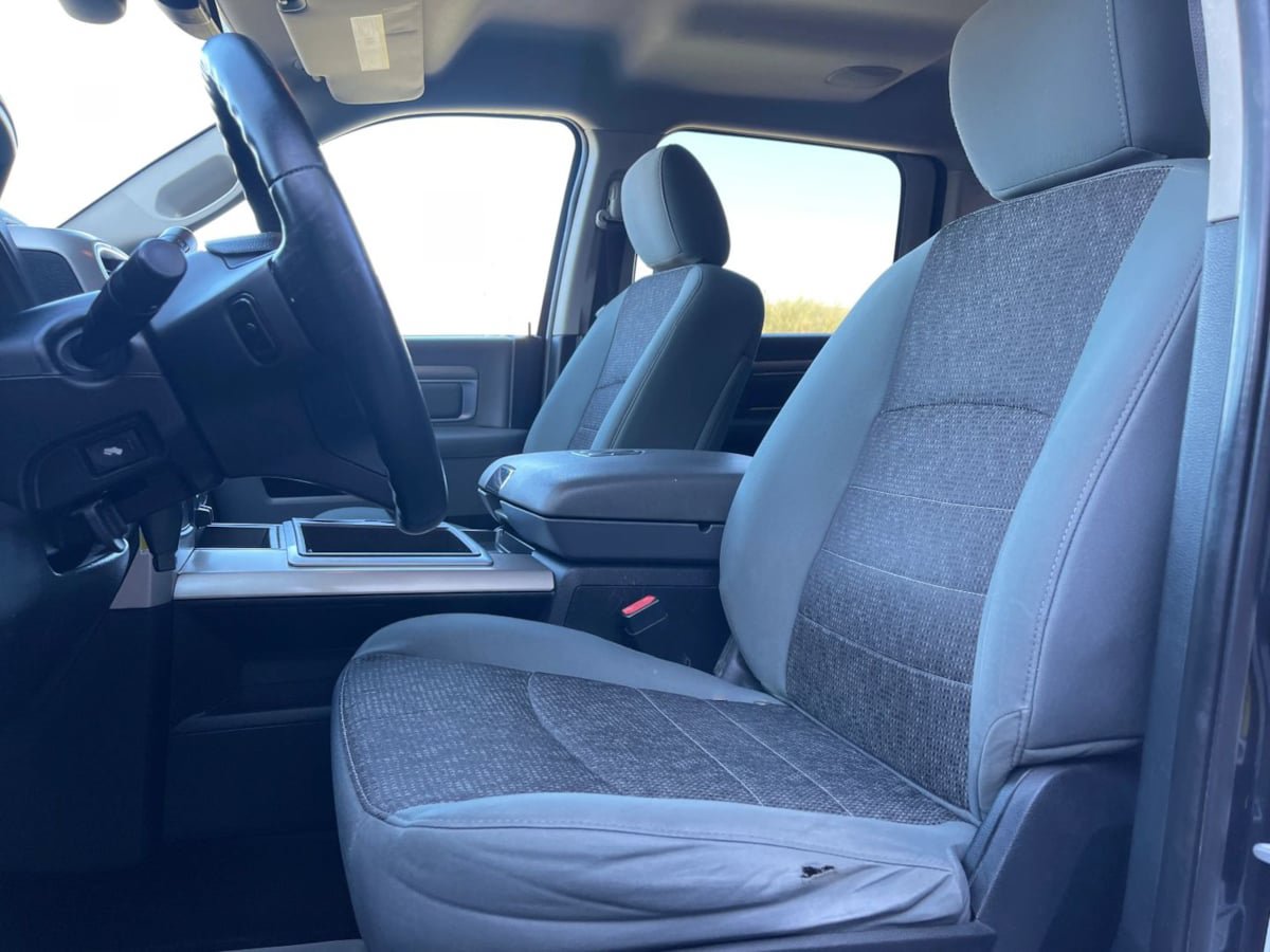 Used 2014 RAM 2500 SLT w/ Luxury Group AWD/4WD image 20