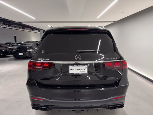 Used 2026 Mercedes-Benz GLS 63 AMG 4MATIC image 3