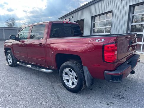 Used 2018 Chevrolet Silverado 1500 LT w/ All Star Edition AWD/4WD image 5