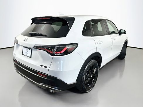 Used 2024 Honda HR-V Sport image 7