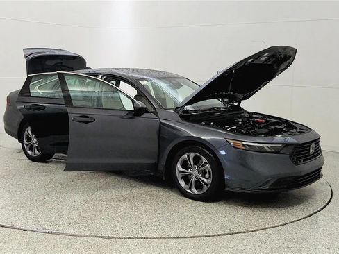 Used 2024 Honda Accord EX image 9