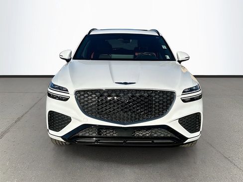 Used 2023 Genesis GV70 2.5T w/ Sport Prestige Package image 2