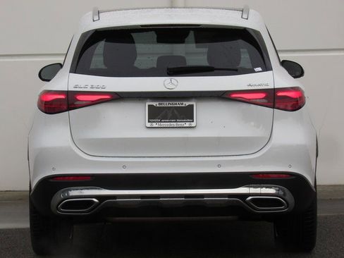 New 2026 Mercedes-Benz GLC 300 4MATIC image 7