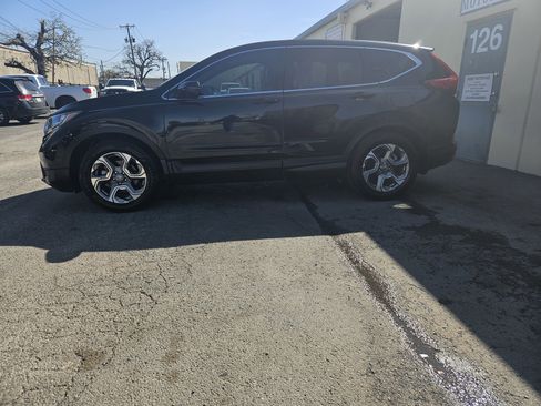 Used 2017 Honda CR-V EX-L image 7